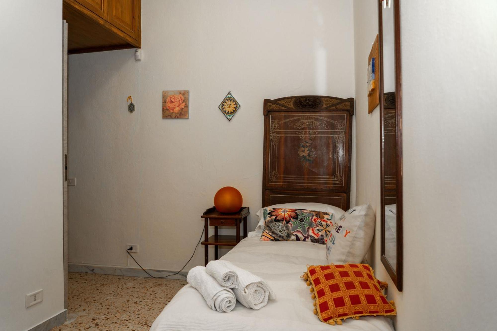 Donna Caterina House, Holiday Villa Pietraperzia Eksteriør bilde